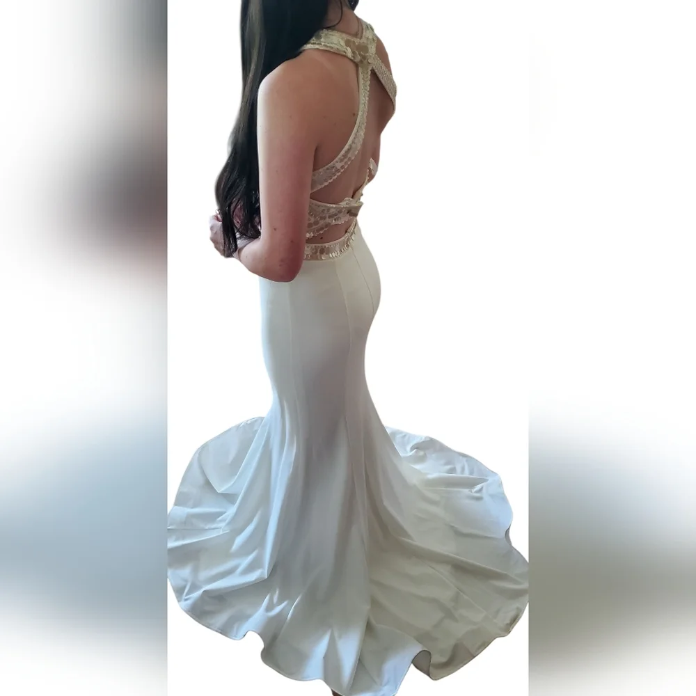 GIGI 2 Piece Le Femme Ivory With Rose Gold Sequins Prom Dress Womens Size 4 - Picture 5 of 16